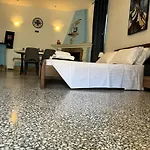 Golden Fox Village Apartamento *